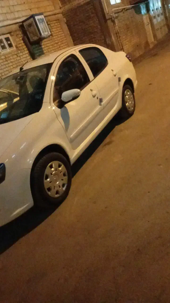 رانا پلاس صفر تیوفایو پی|خودرو سواری و وانت|شیراز, شهرک زینبیه|دیوار