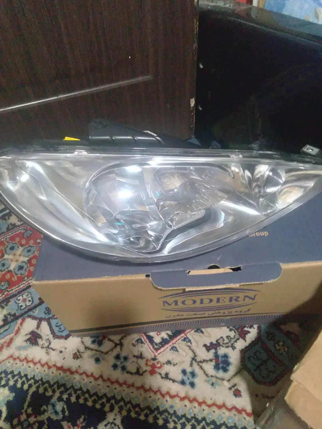 چراغ جلو  وعقب ۲۰۶ یک جفت|قطعات یدکی و لوازم جانبی|رشت, هلال احمر|دیوار