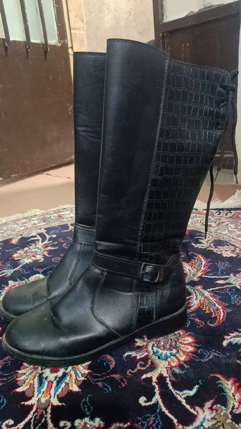 چکمه|کیف، کفش، کمربند|خرم‌آباد, |دیوار