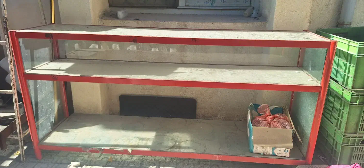 وسایل مغازه. ویترین صندلی استند...|فروشگاه و مغازه|کرمانشاه, |دیوار