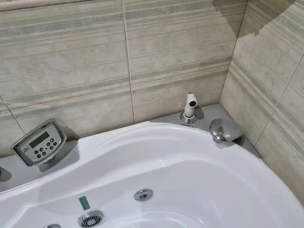 وان جکوزی|لوازم حمام|مشهد, گوهرشاد|دیوار