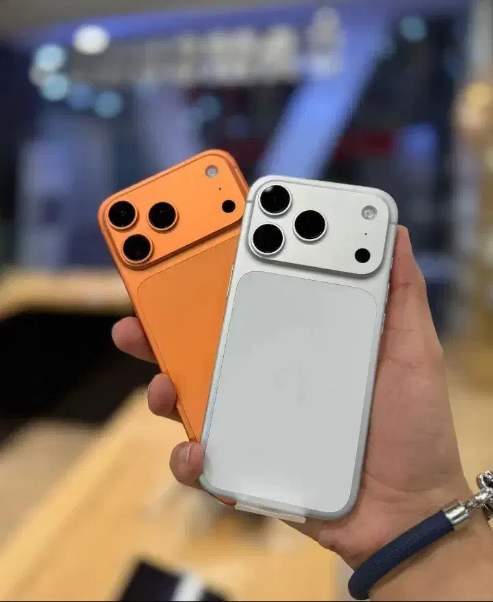 ایفون ۱۷ پرومکس طرح اصلی|موبایل|میناب, |دیوار