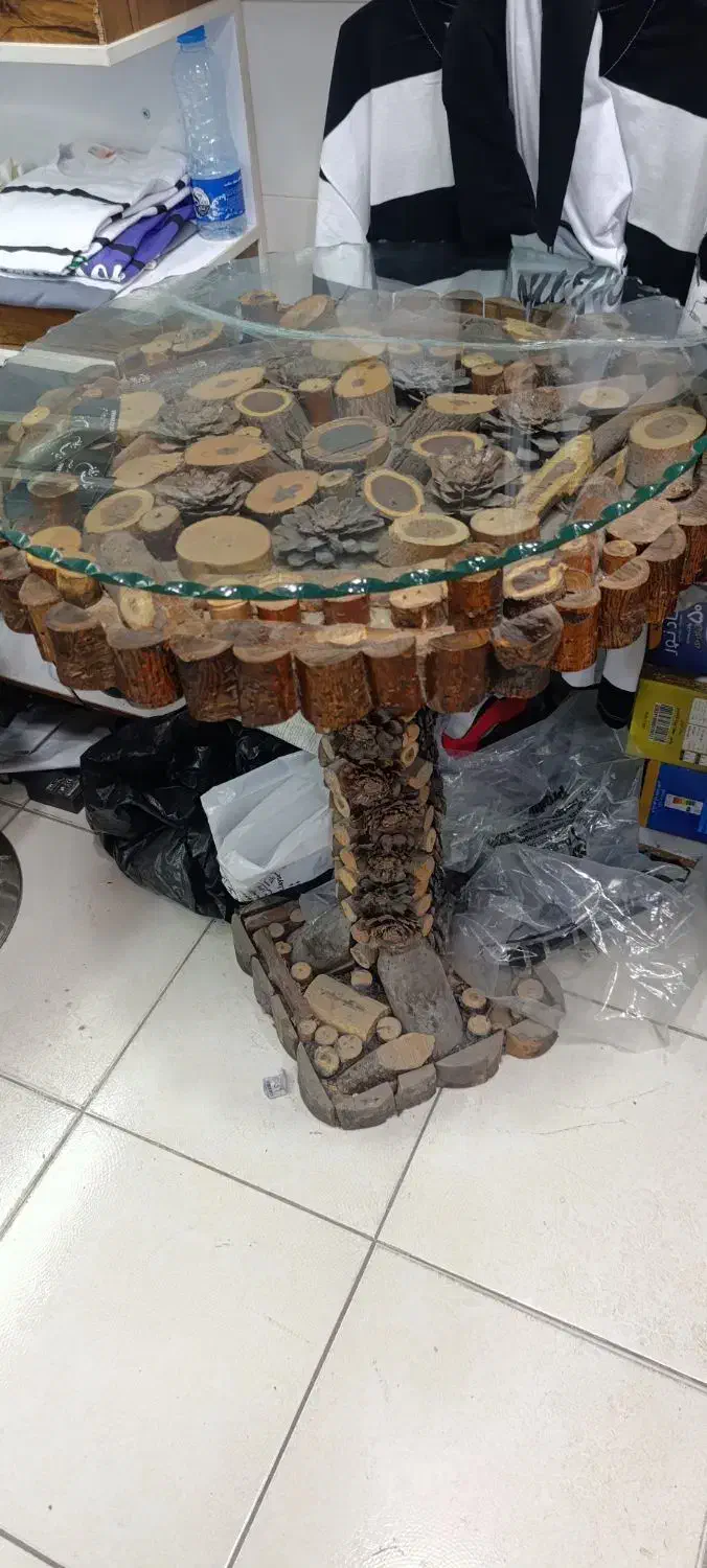 میز چوبی خوشگل مناسب کافه و زیر مانکنی|میز و صندلی غذاخوری|کرمانشاه, |دیوار