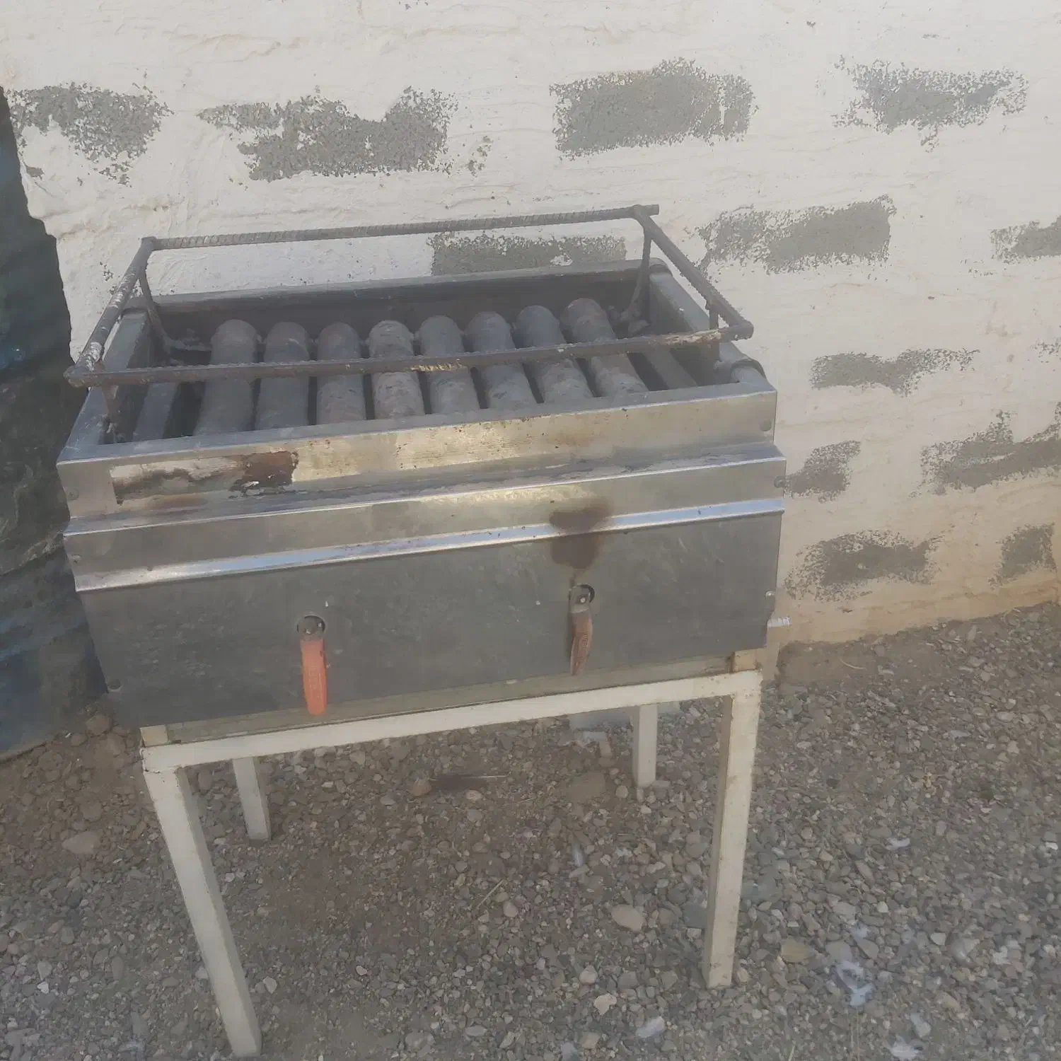 کباب پزقدیمی ومحکم|اجاق گاز و لوازم برقی پخت‌وپز|بیجار, |دیوار