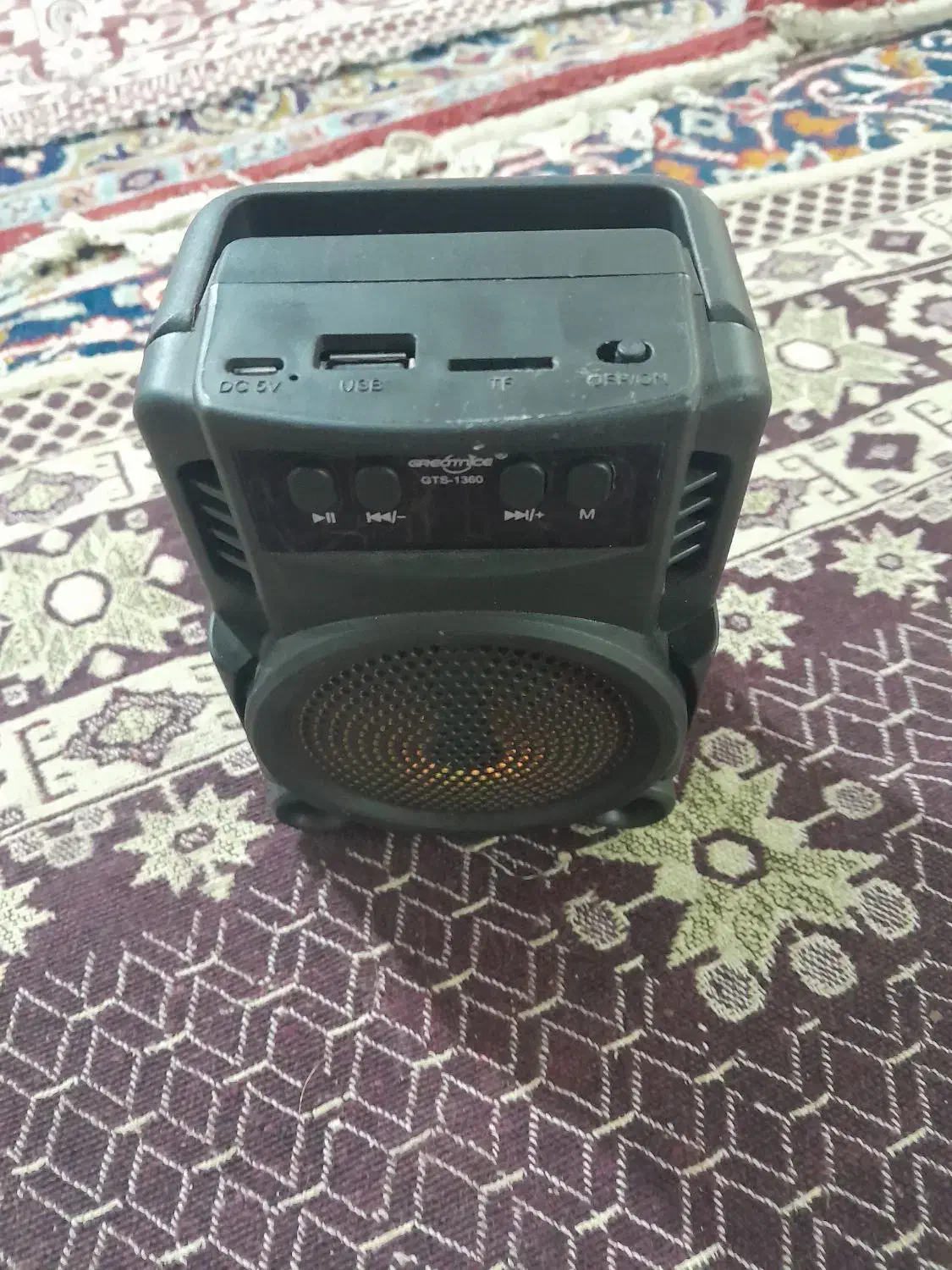 یک عدد اسپیکر قوی فروختی می‌خوام بکنم|پخش‌کننده همراه|مشهد, کارگران|دیوار