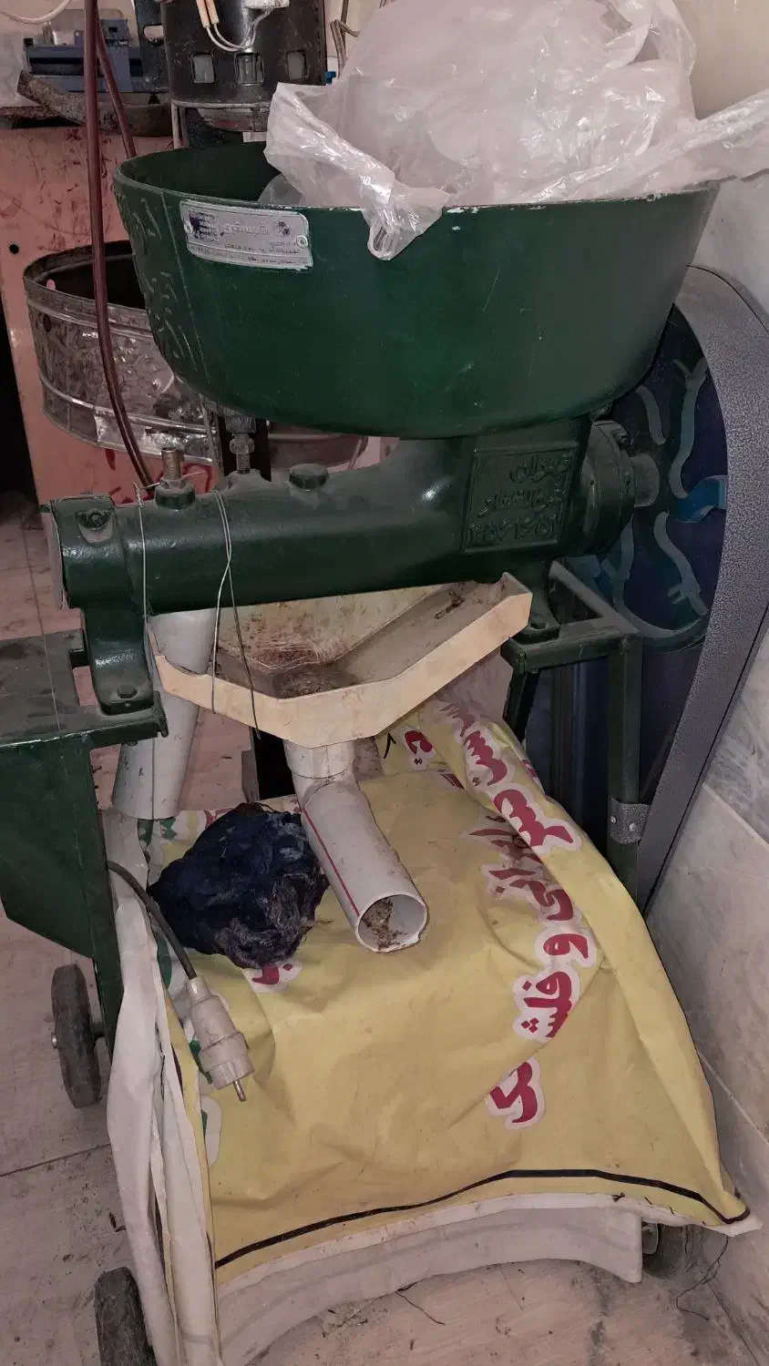 دستگاه لیمو|آبمیوهگیر و آبمرکباتگیر|قم, شاه ابراهیم|دیوار