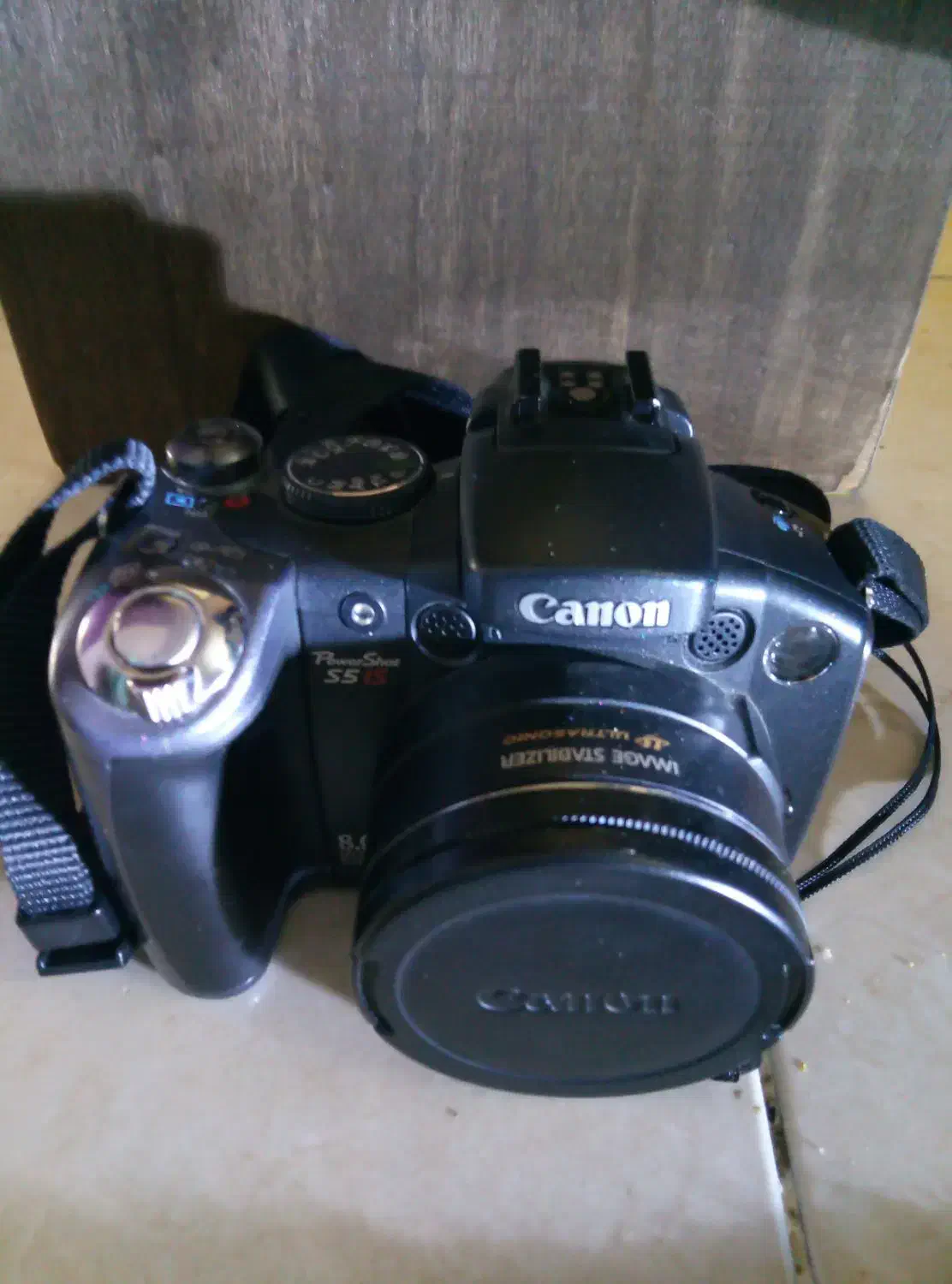 یک عدد دوربین کنون|دوربین عکاسی و فیلم‌برداری|اصفهان, شمس آباد|دیوار