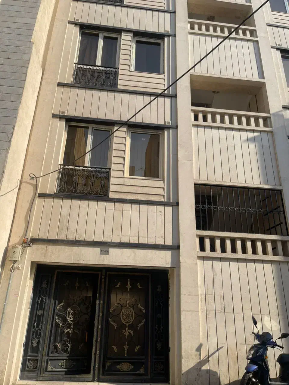 فروش آپارتمان ۸۵متری ۲ خوابه طبقه اول با پارکینگ|فروش آپارتمان|تهران, شارق|دیوار