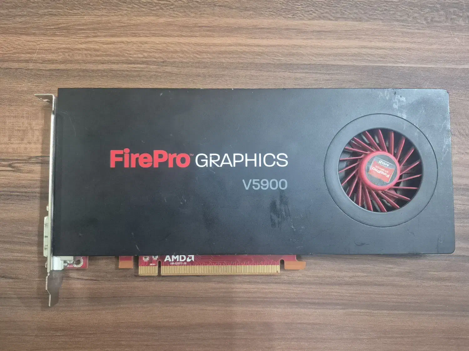 کارت گرافیک 2 گیگ DDR5|قطعات و لوازم جانبی رایانه|یزد, |دیوار