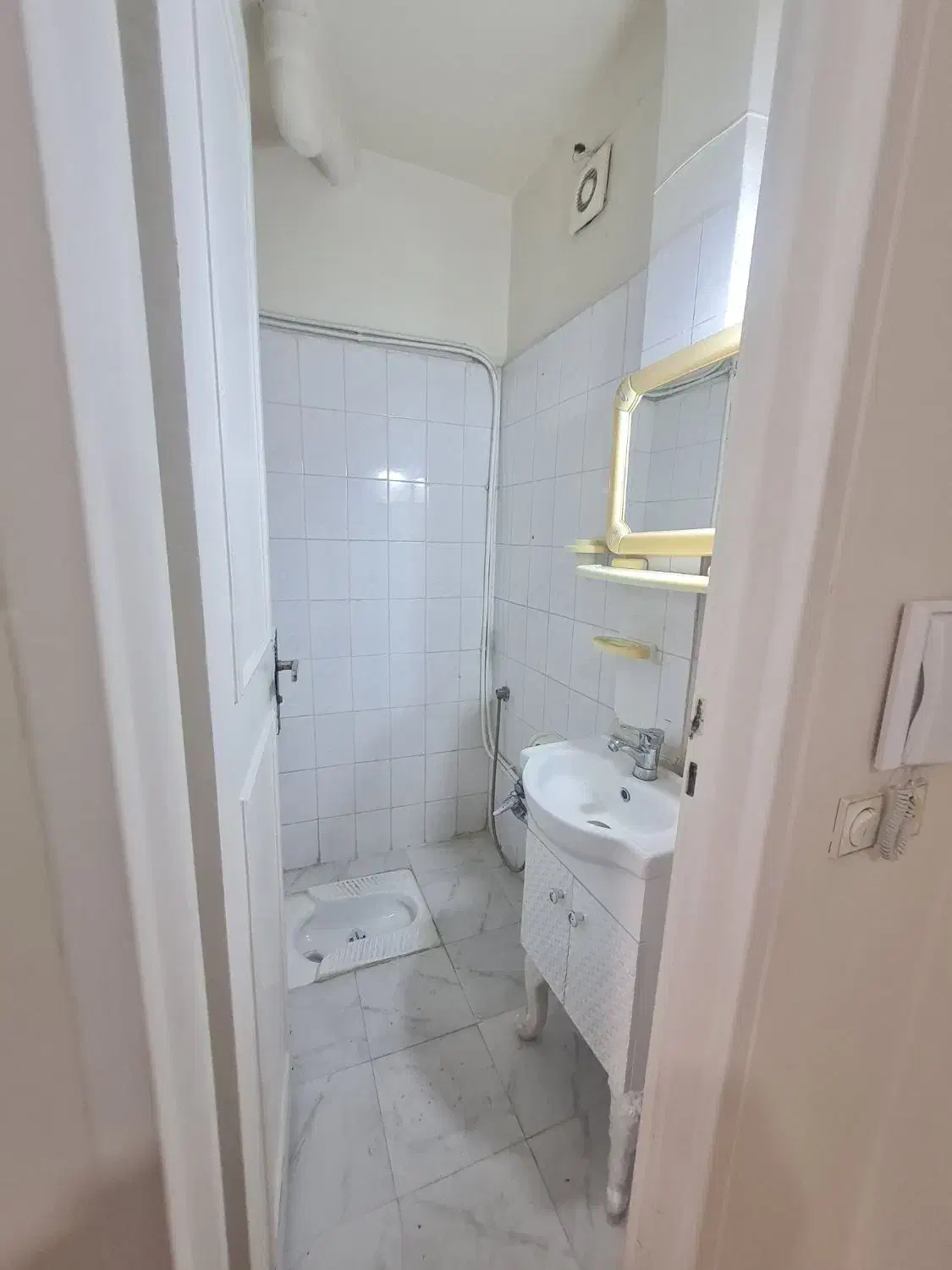 آپارتمان مسکونی