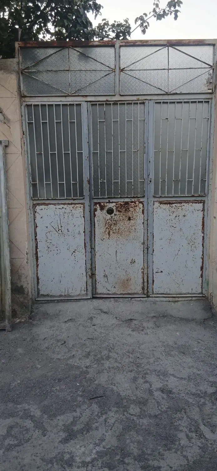 درب حیاط سنگین وزن|مصالح و تجهیزات ساختمان|کندوان, |دیوار