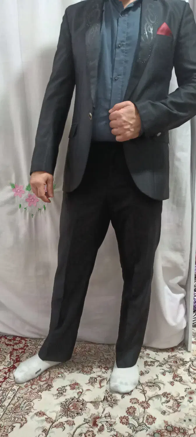 کت و  شلوار|لباس|هشتگرد, شهرک راه آهن|دیوار