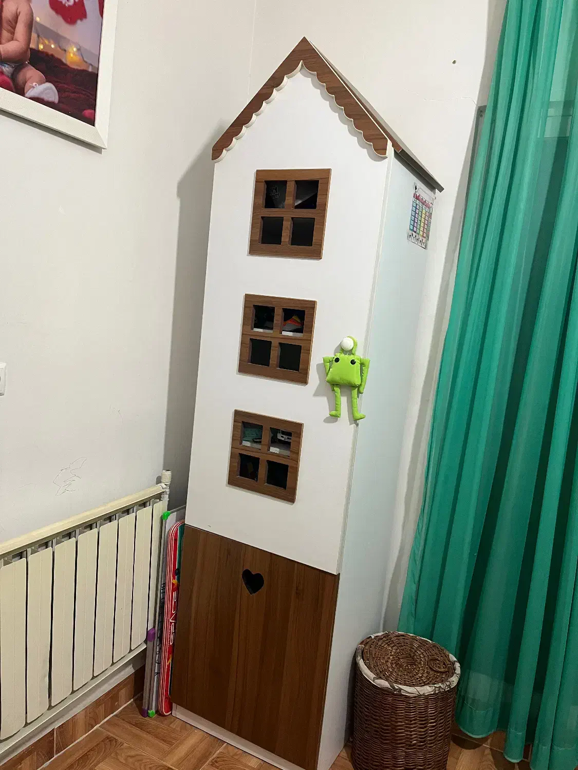 تخت و کمد نوجوان|تخت و سرویس خواب|قائمشهر, |دیوار