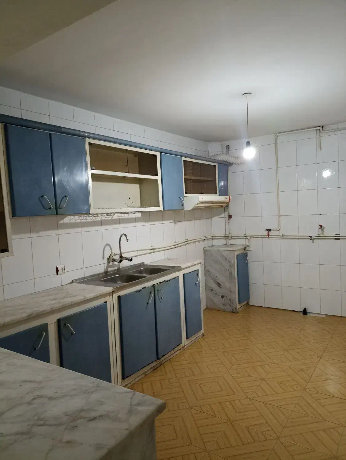 ورودی مجزا برق جدا گاز، مشترک اب مشترک|اجارهٔ خانه و ویلا|نیشابور, کوی یغما|دیوار