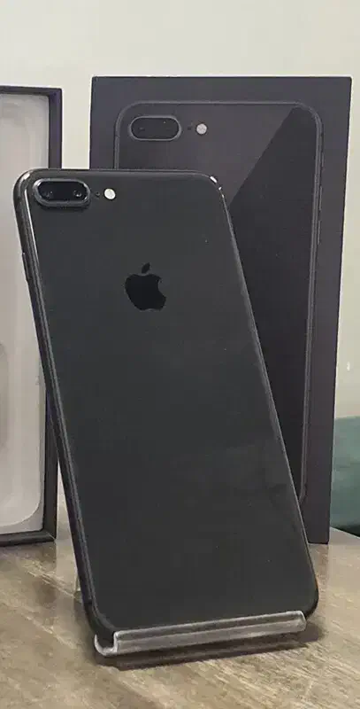 آیفون 8plus 64g|موبایل|رشت, حمیدیان|دیوار