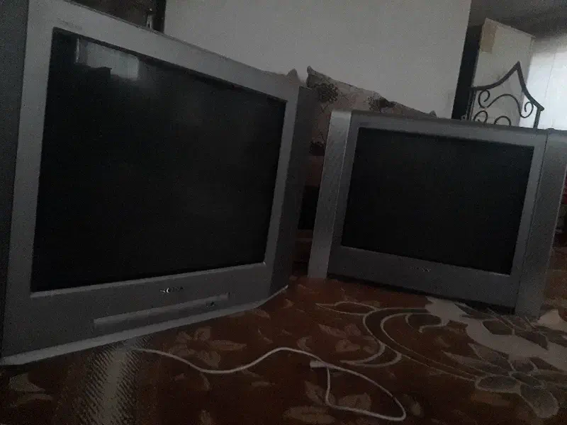 تلویزیون|تلویزیون و پروژکتور|سارال, |دیوار