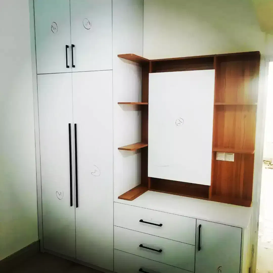 طراحی ونصب انواع کابینت، کمددیواری، جاکفشی وغیره|خدمات پیشه و مهارت|نیشابور, باغ نو|دیوار