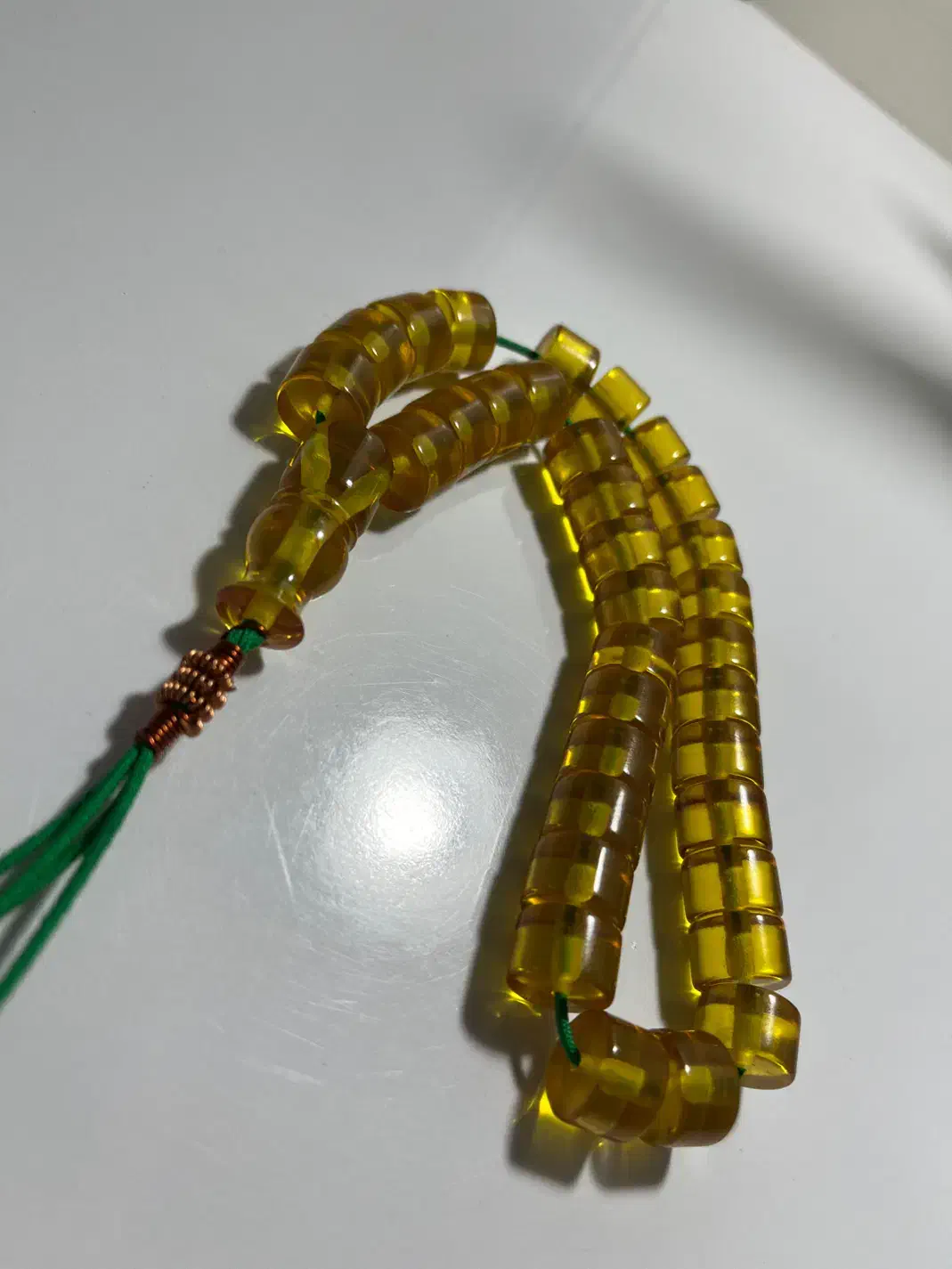 تسبیح سندلوس|کلکسیون اشیاء عتیقه|اردبیل, |دیوار