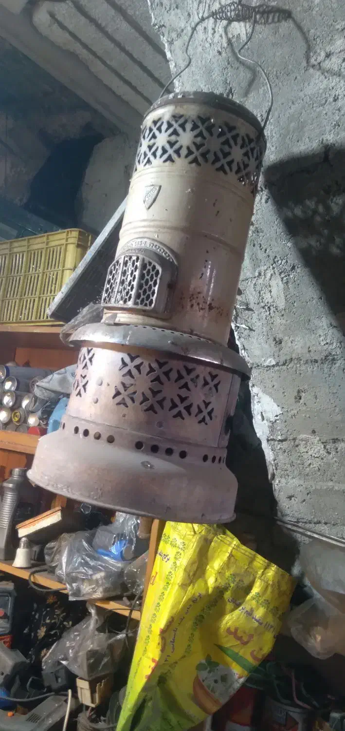 چراغ نفتی المانی|کلکسیون اشیاء عتیقه|رشت, تازه آباد|دیوار