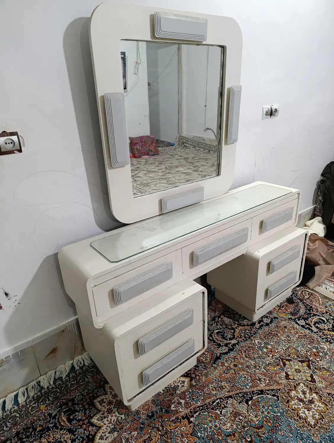 دراور|جاکفشی، کمد، دراور|چناران, |دیوار