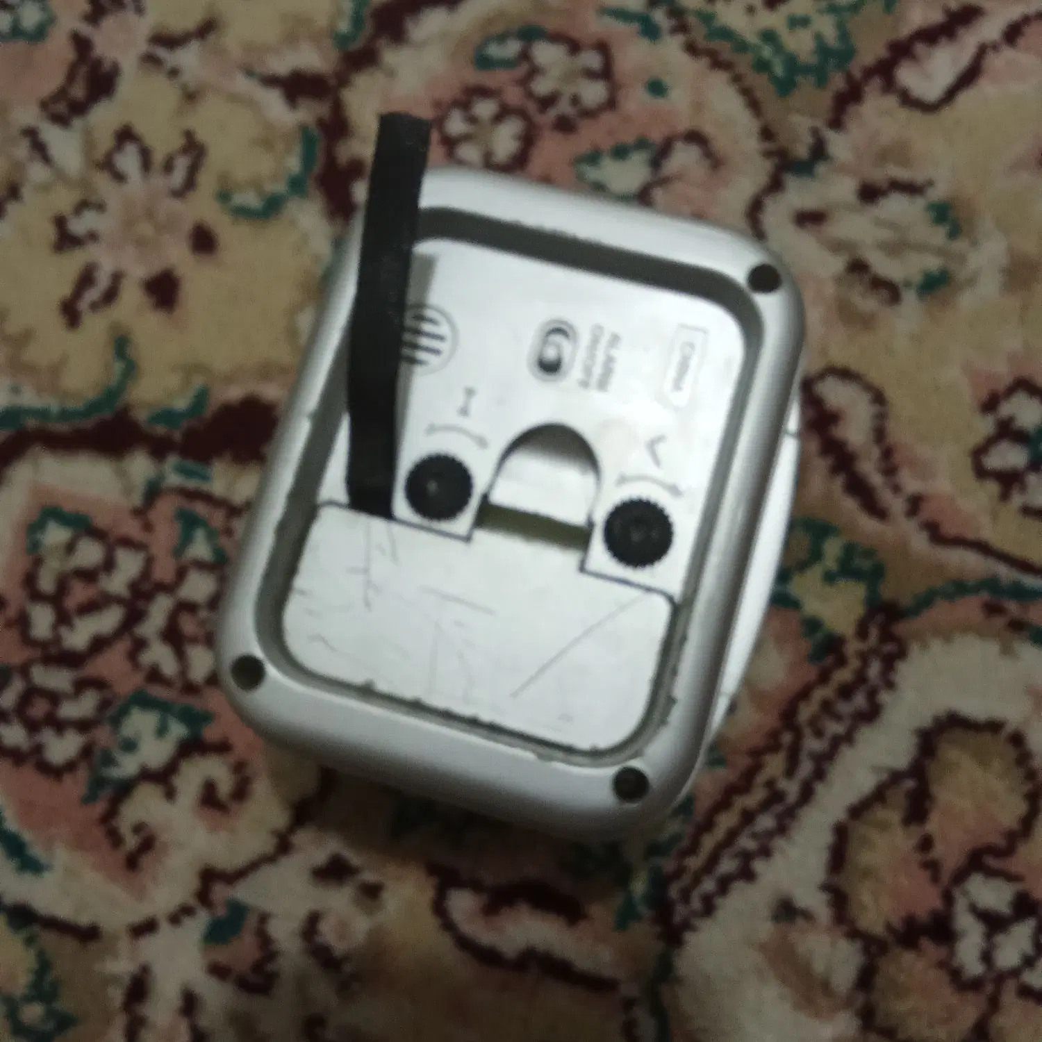 ساعت|ساعت|شبستر, |دیوار