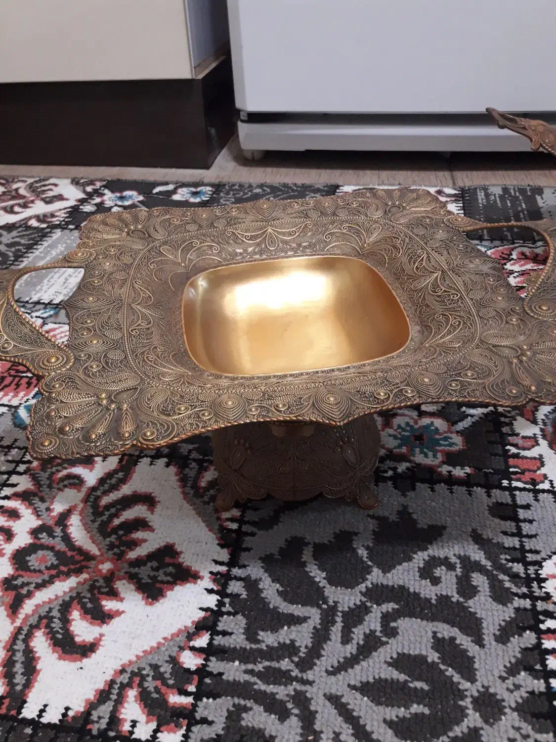 وسایل پذیرازی انتیک برنج|ظروف سرو و پذیرایی|کنگاور, |دیوار