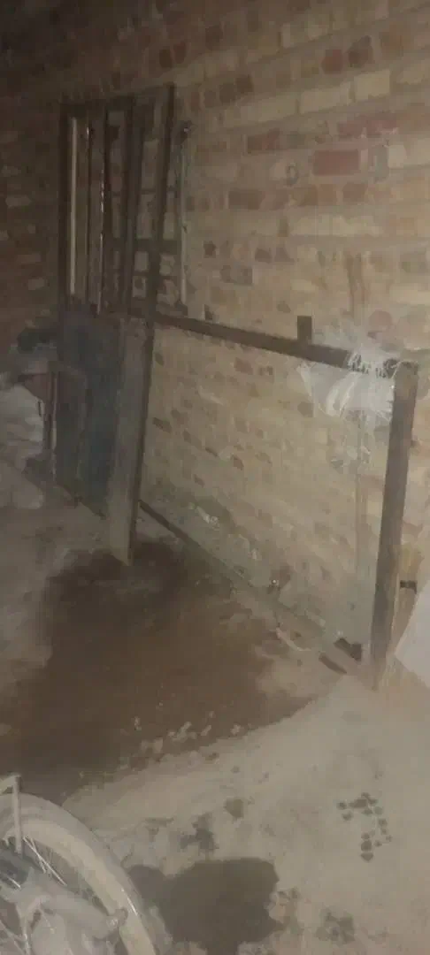 درب آهنی پذیرایی وحال|مصالح و تجهیزات ساختمان|زاهدان, |دیوار