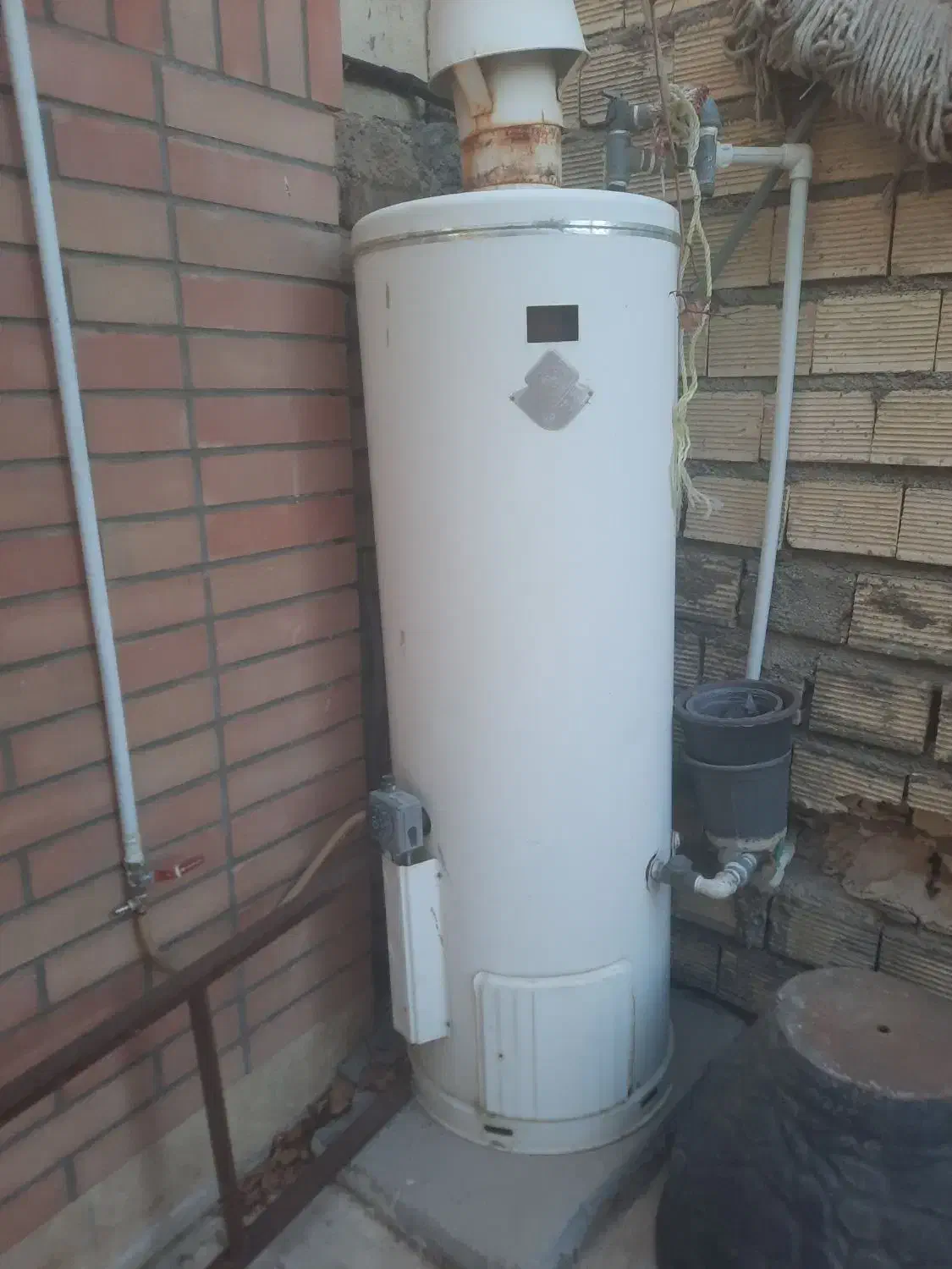 آبگرمکن|آبگرمکن، پکیج، شوفاژ|شاهین‌شهر, گزبرخوار|دیوار