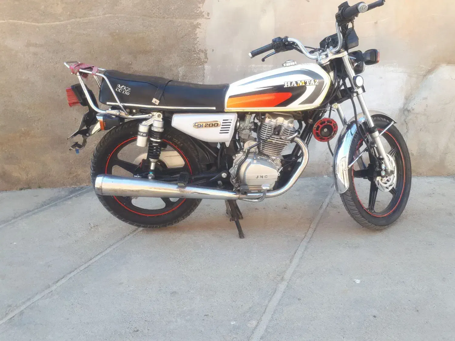 متور ۲۰۰ تخت۹۴|موتورسیکلت|سقز, |دیوار