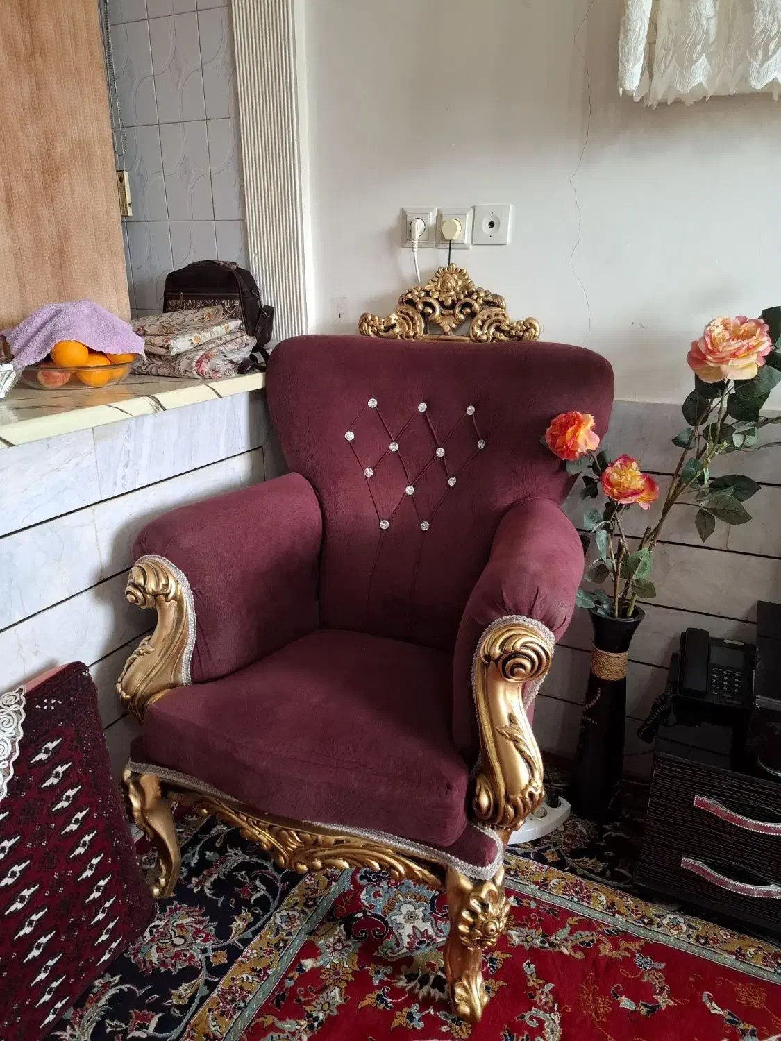 مبل|مبلمان خانگی و میز عسلی|سده (خراسان جنوبی), |دیوار