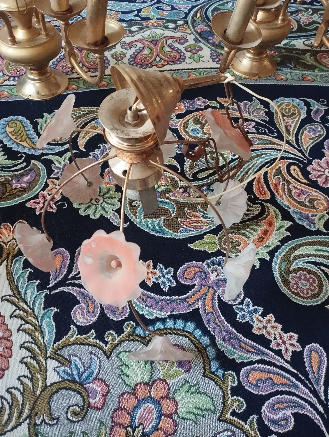 لوستر و روشنایی  جنس برنج|لوستر و چراغ آویز|قم, شاه ابراهیم|دیوار