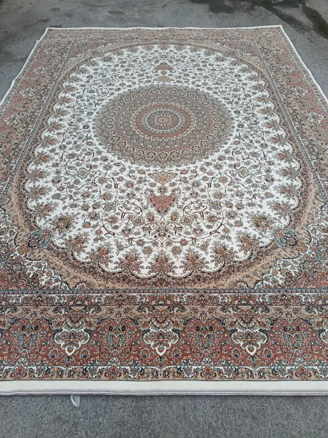 ۸ جفت ۱۲ متری در طرح و نقش های مختلف|فرش|مشهد, عامل|دیوار