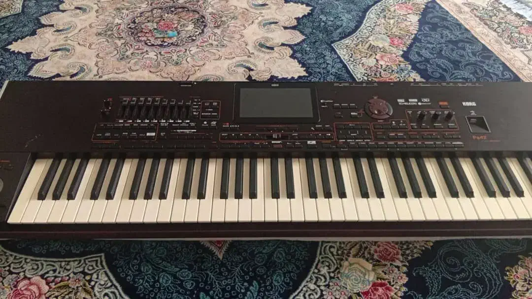 ساز pa4x|پیانو، کیبورد، آکاردئون|طرهان, |دیوار