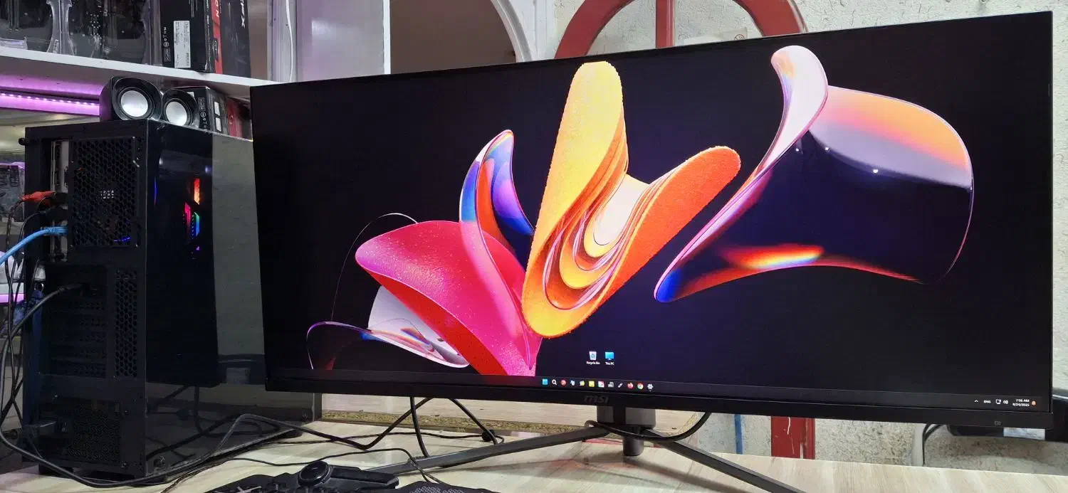 مانیتور Msi خشک با گارانتی ۴۰ اینچ ۱۵۵ هرتز|قطعات و لوازم جانبی رایانه|زاهدان, |دیوار