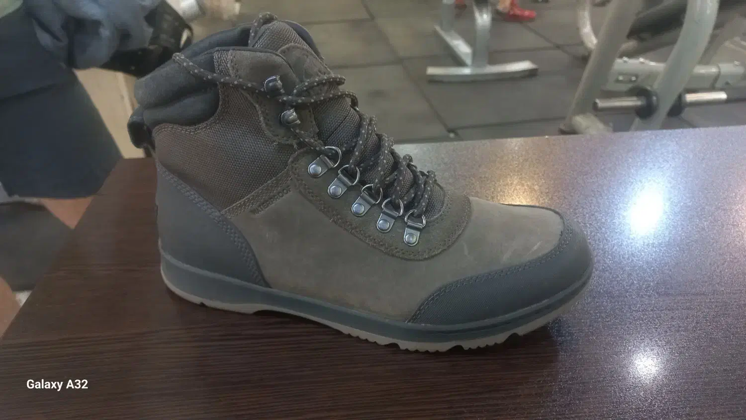 کفش کوهنوردی خارجی|کوهنوردی و کمپینگ|تهران, تجریش|دیوار