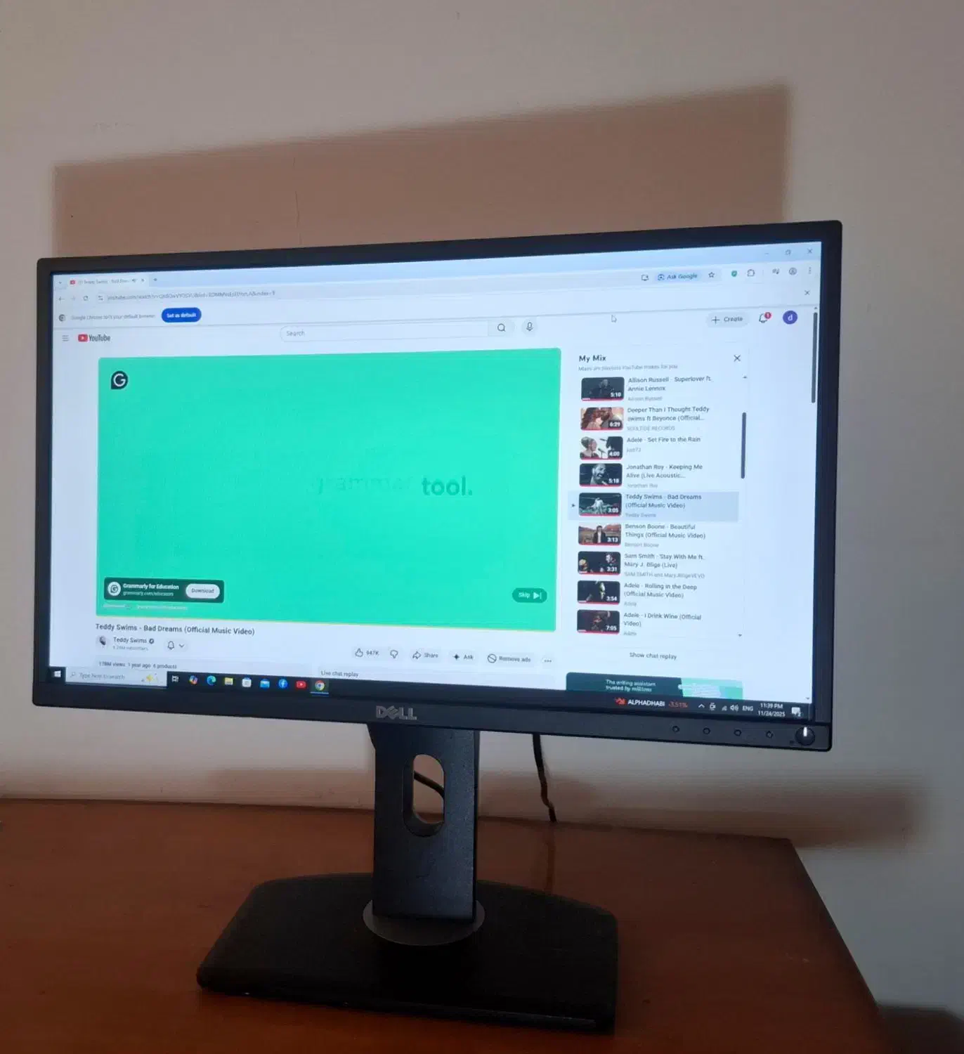 مانیتور ۲۳ اینچ برند دل با پورت hdmi|قطعات و لوازم جانبی رایانه|شیراز, فرهنگ شهر|دیوار