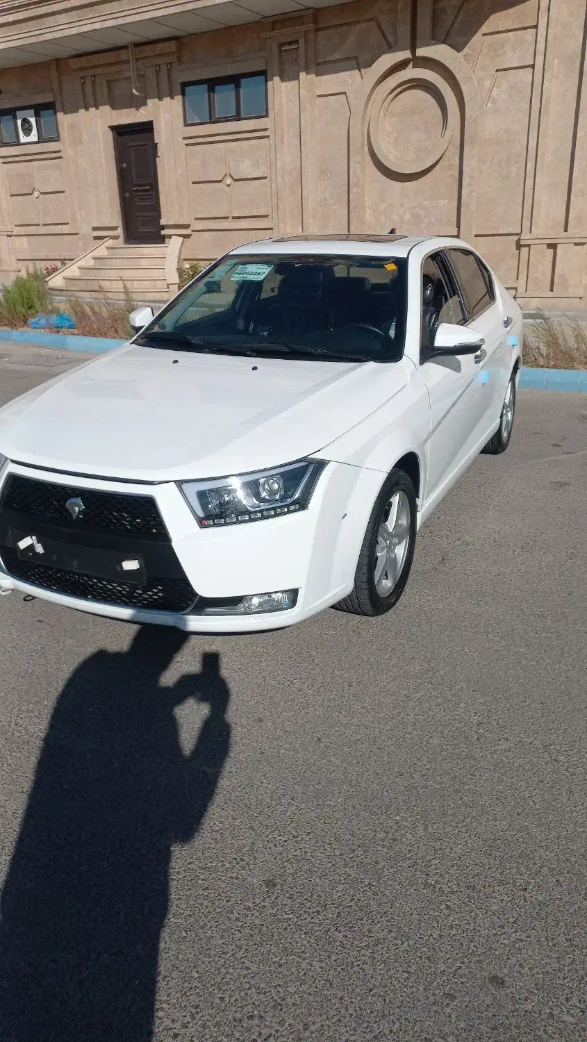 دنا پلاس ۶ دنده توربو مدل ۱۴۰۲  خشک|خودرو سواری و وانت|تبریز, |دیوار