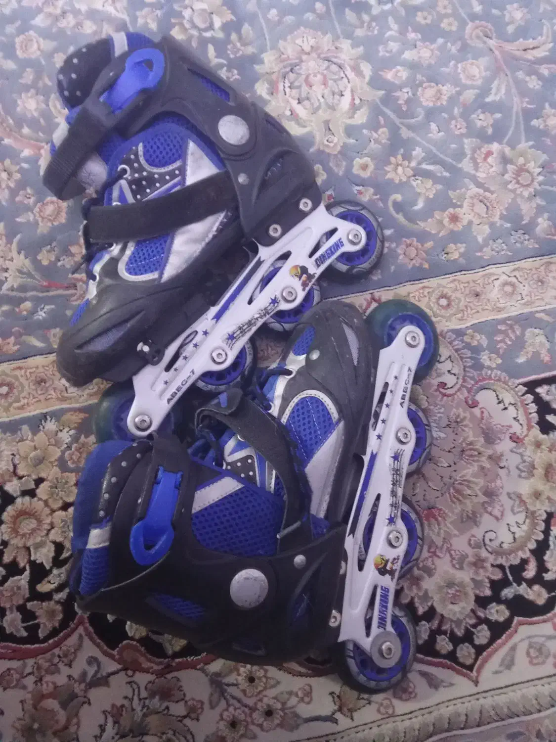 اسکیت در حد نو|دوچرخه، اسکیت، اسکوتر|رودهن, |دیوار