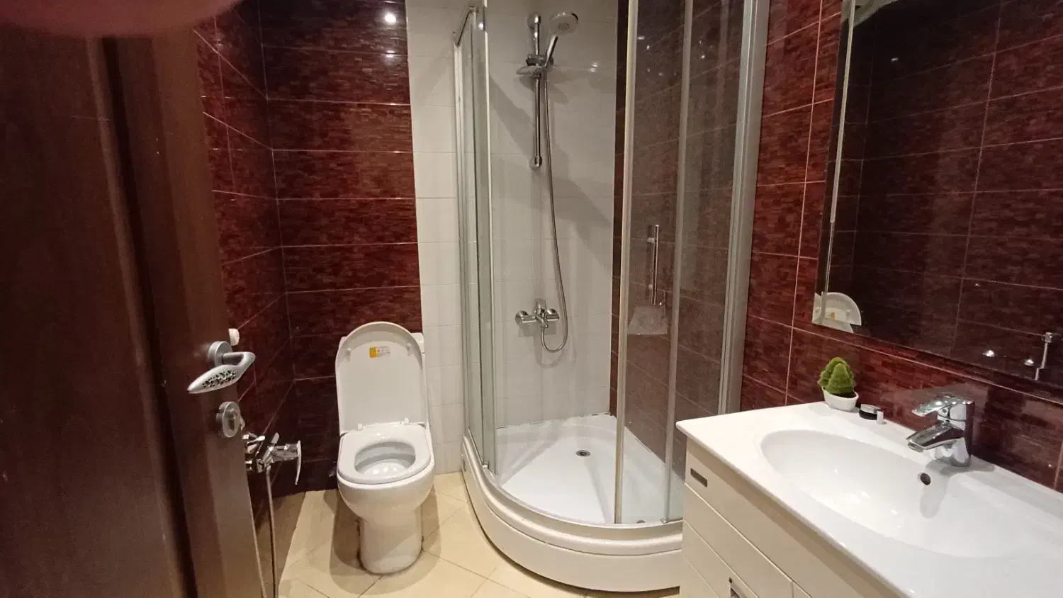 آپارتمان ۱۵۸متر/۳خ/۲p/فول مشاعات/دروس