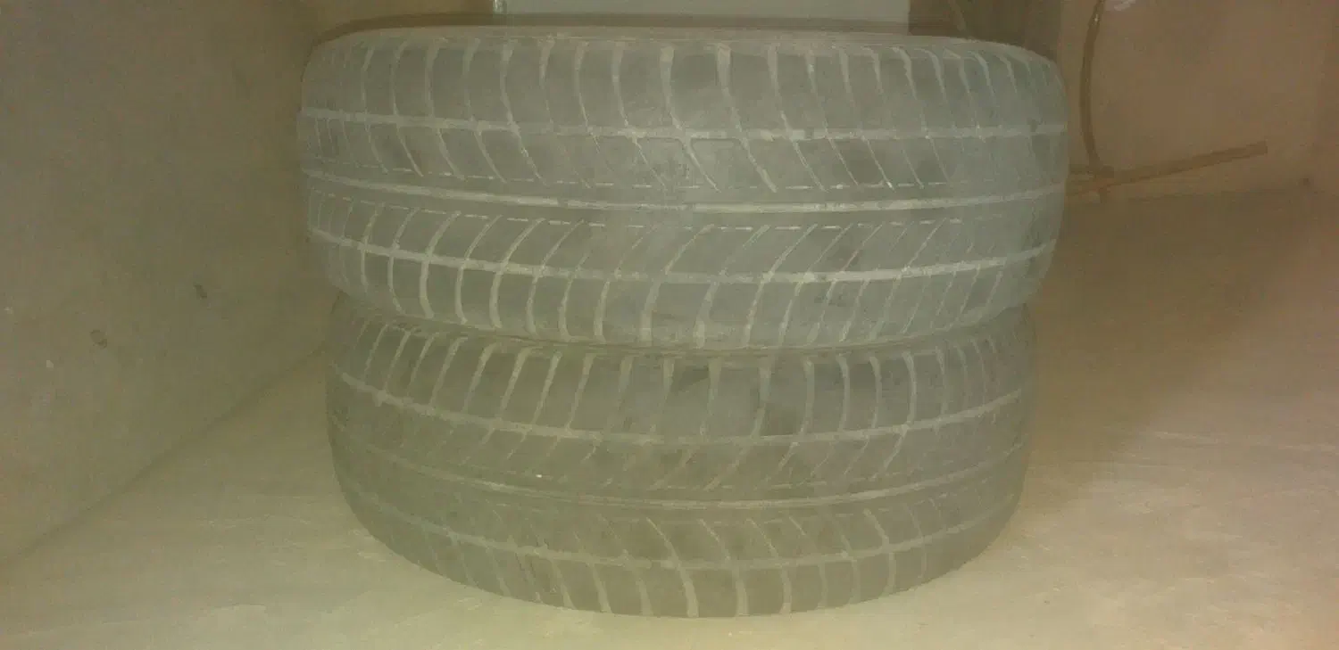 لاستیک فروشی|قطعات یدکی و لوازم جانبی|قروه, |دیوار