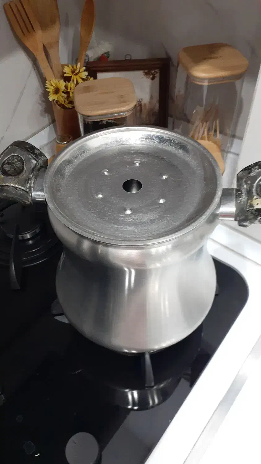 کتری قوری|قوری، کتری، قهوه‌ساز دستی|ری, صفاییه (چشمه علی)|دیوار