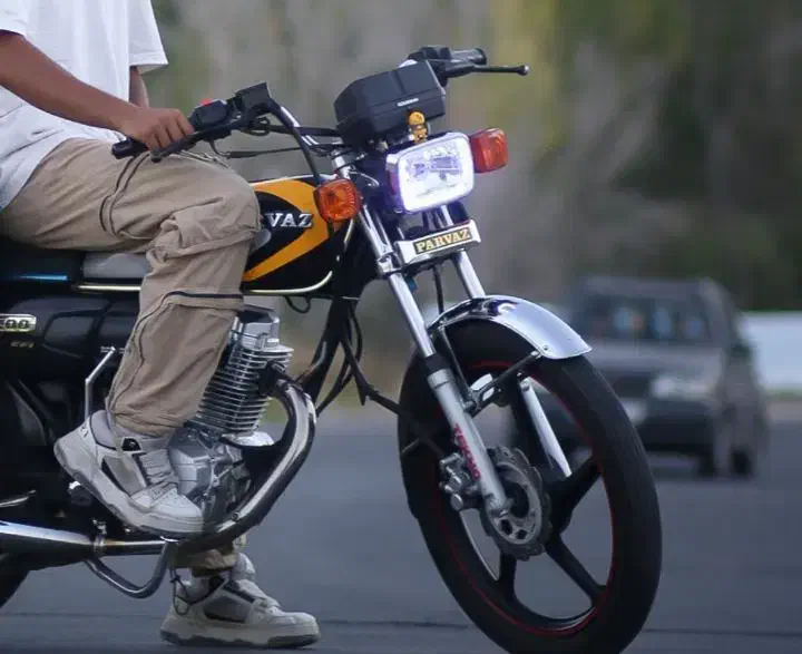 موتور هندا 200 پرواز مدل 402|موتورسیکلت|همدان, |دیوار