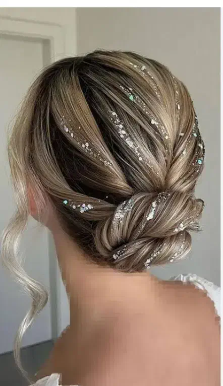 آموزش شنیون جمع وباز واروپایی|خدمات آرایشگری و زیبایی|شیراز, محمودآباد|دیوار