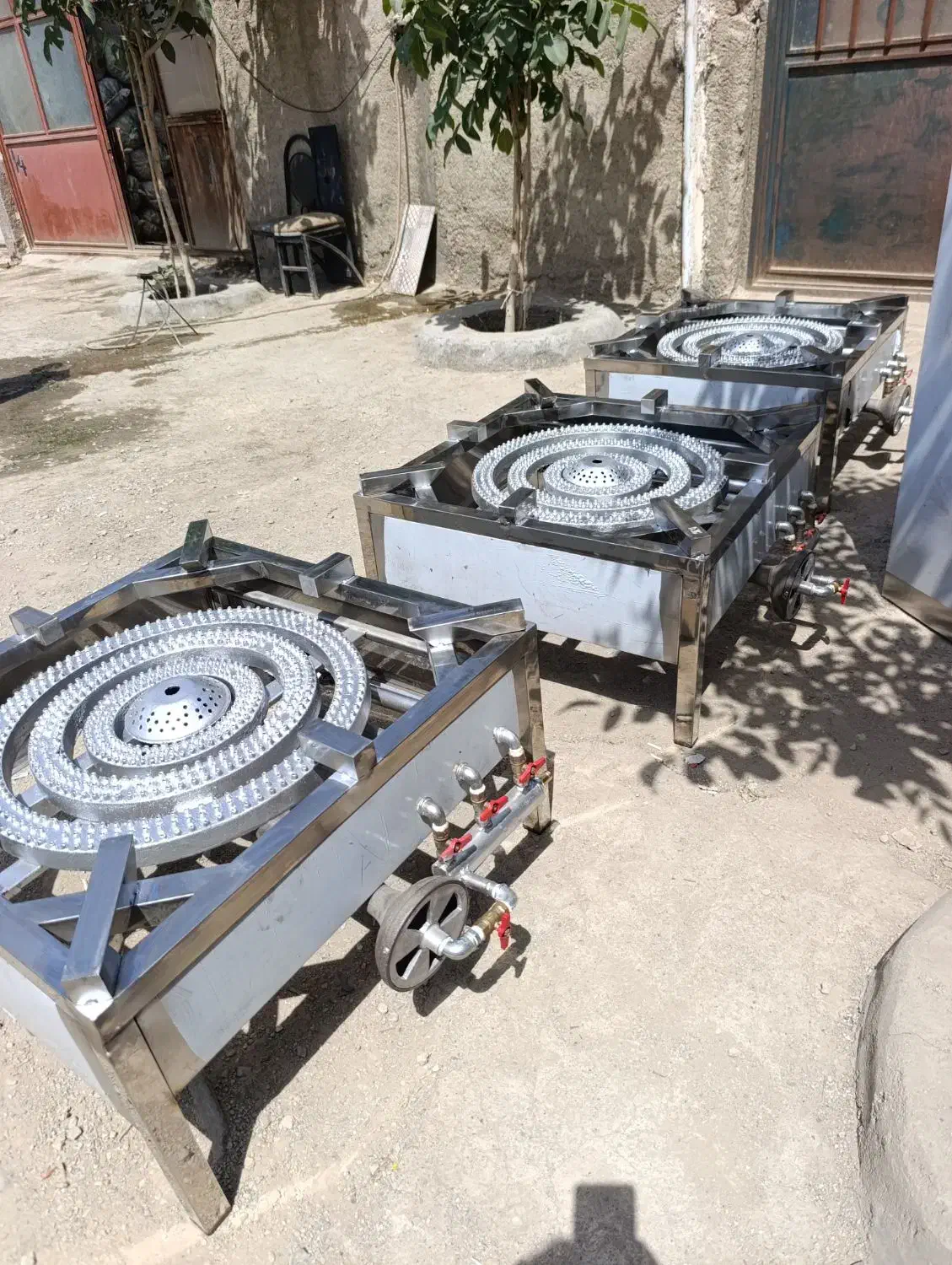 استخدام نیروی کار تولید تجهیزات آشپزخانه صنعتی|استخدام صنعتی، فنی، مهندسی|اسلامشهر, بهرام آباد|دیوار