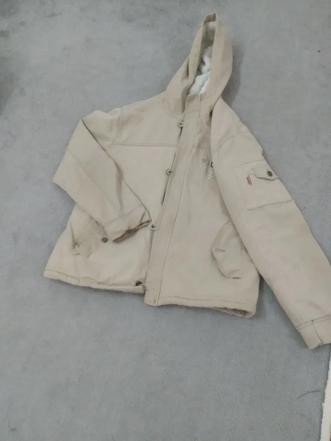 کاپشن در حد نو قیمت مناسب ۶۵۰ تومن|لباس|اسلامشهر, شهرک قائمیه|دیوار