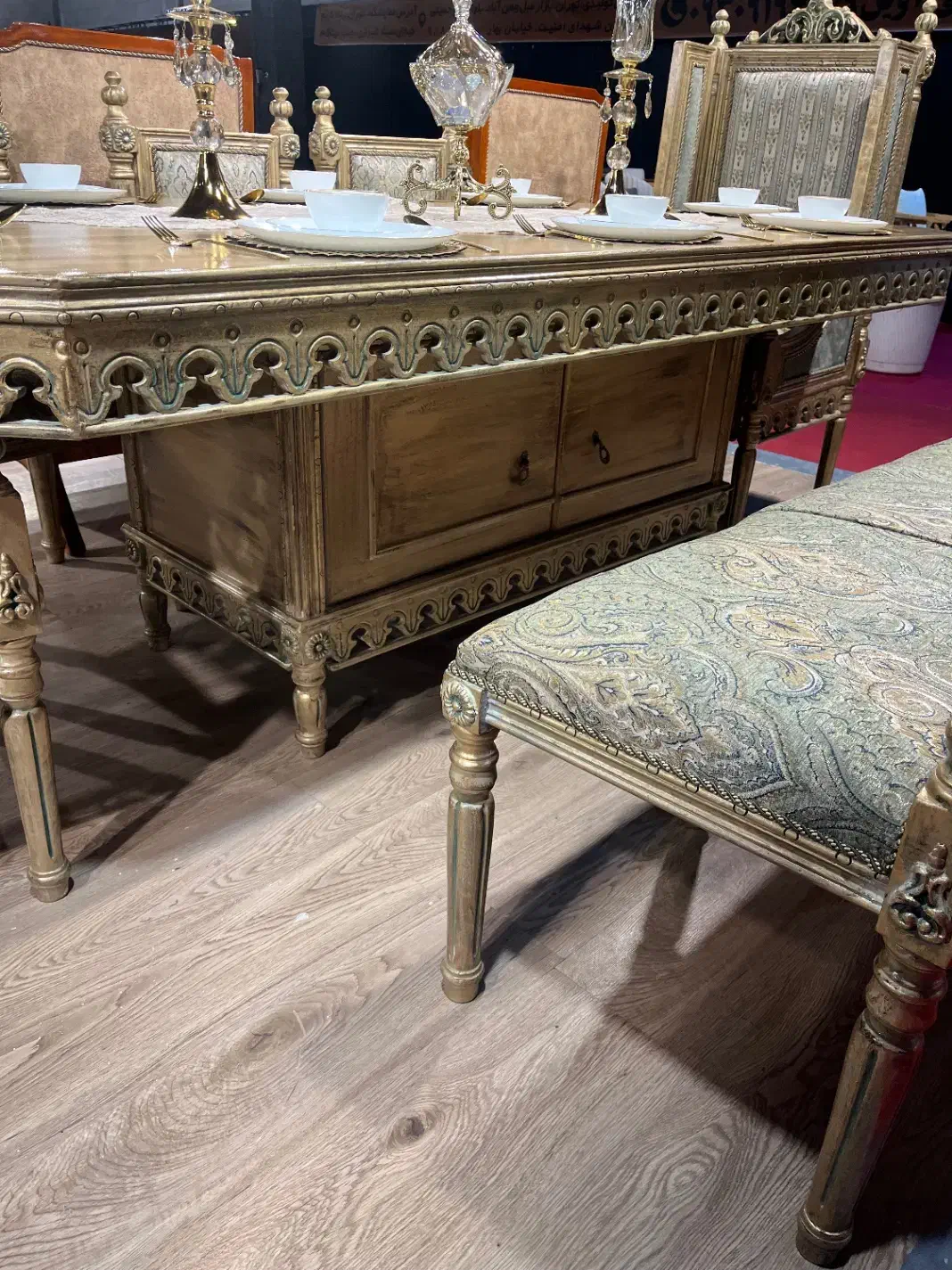 ست چوبی سلطنتی|مبلمان خانگی و میز عسلی|زنجان, |دیوار