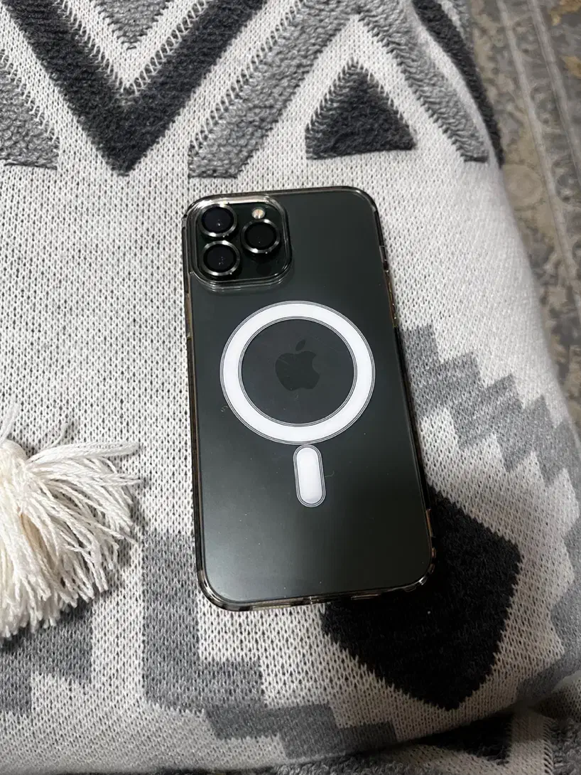 ایفون ۱۳ پرومکسLLA|موبایل|مشهد, هفت تیر (آب و برق)|دیوار