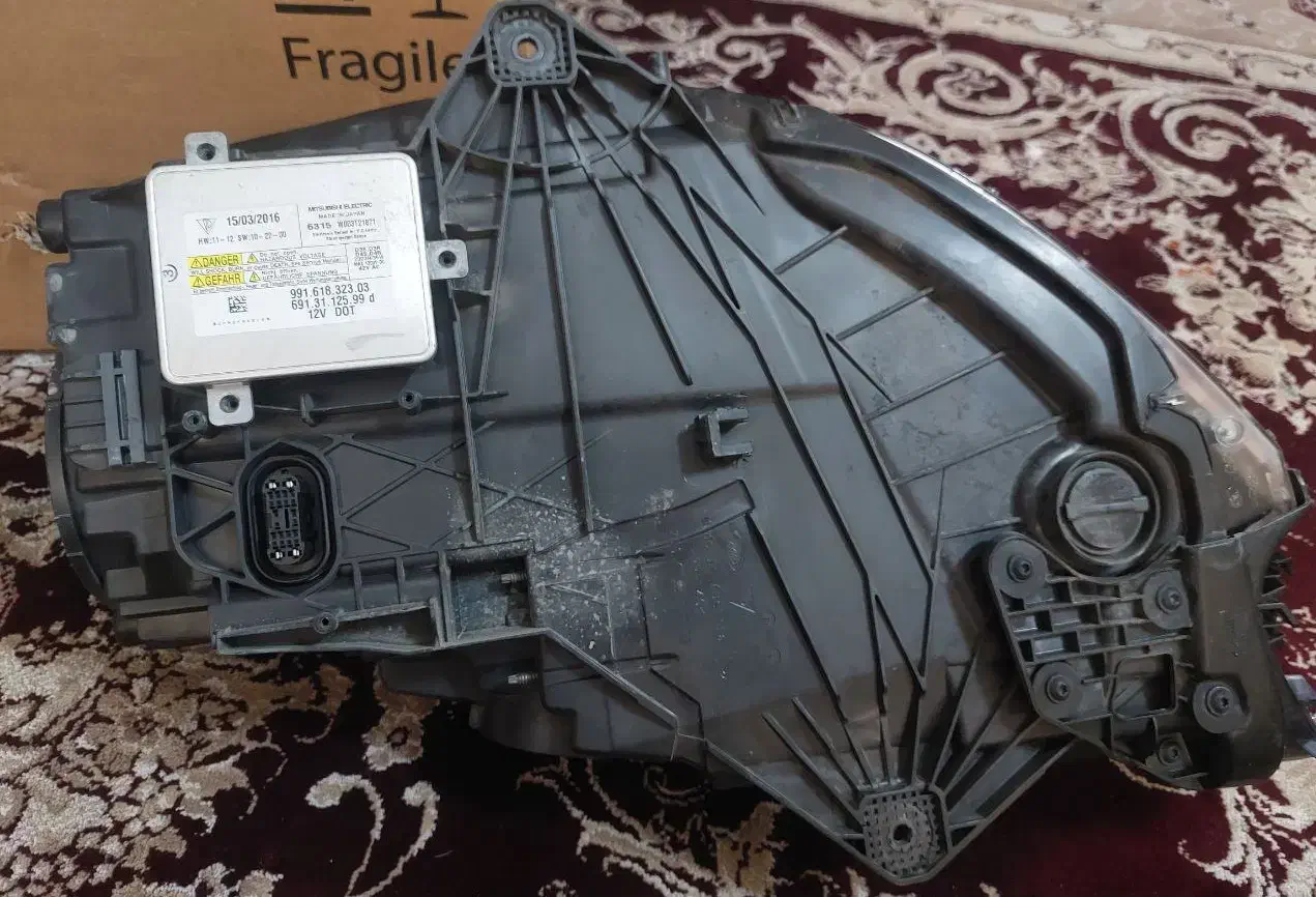 چراغ جلوی ماکان و فرمان BMW|قطعات یدکی و لوازم جانبی|تهران, قلمستان|دیوار