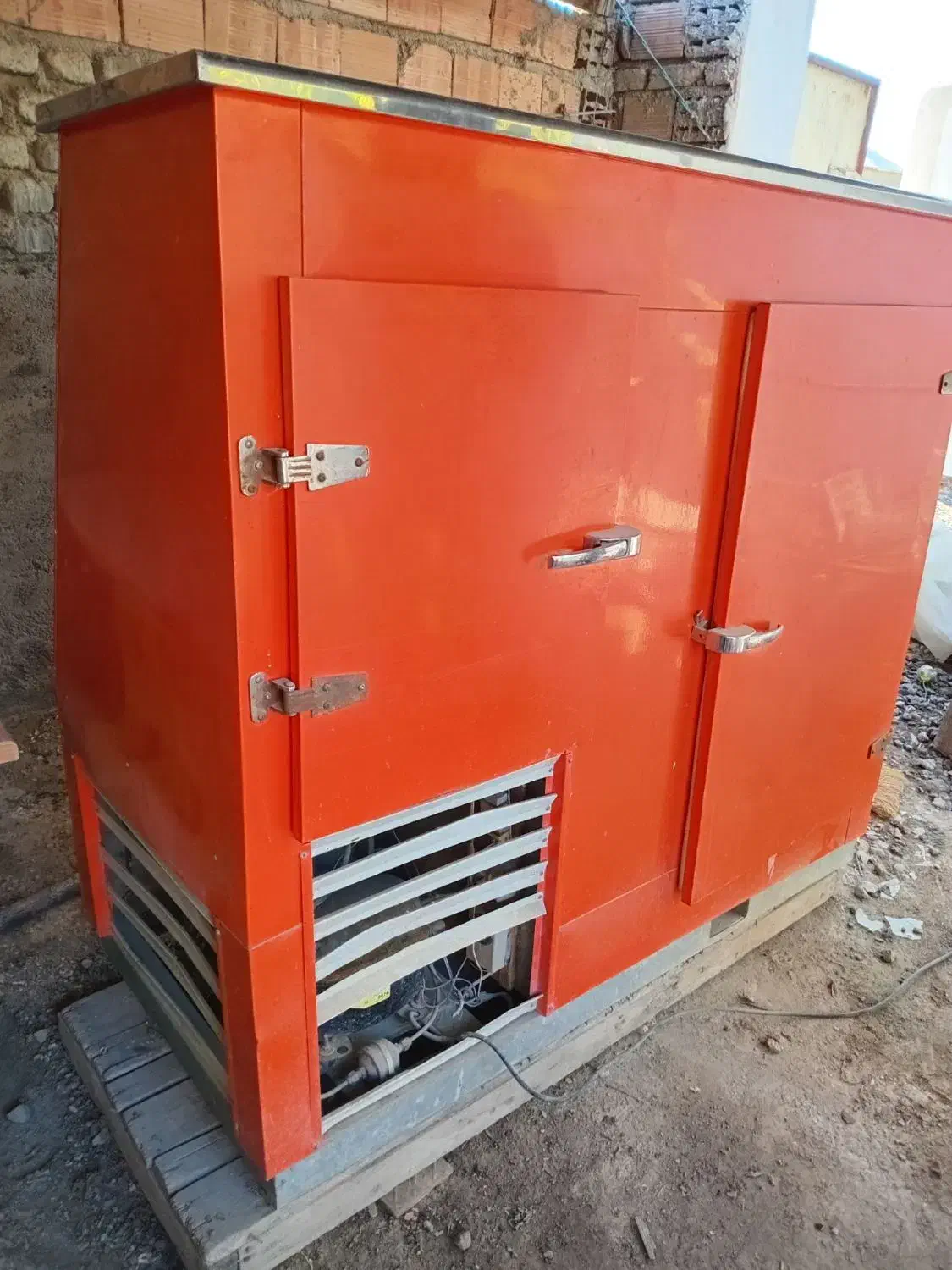 یخچال ویترینی موتور دانفوس سالم|یخچال و فریزر|آق قلا, |دیوار