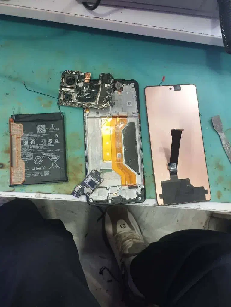 تعویض همه مدل ال سی دی در یک ساعت|خدمات رایانه‌ای و موبایل|چالوس, |دیوار